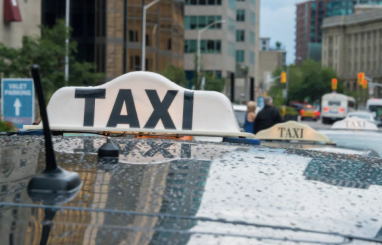 Toronto’s Taxi Industry Faces Challenges in Building a Unified Brand to Counter Ridesharing Competition